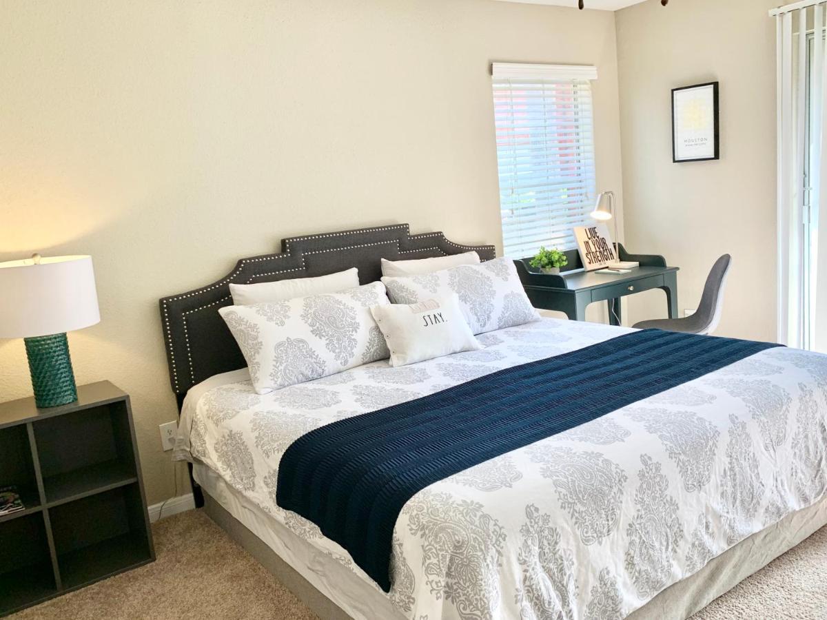 Spacious 2Br&2Ba Med Center Apt, Free Parking&Shuttle Хьюстон Экстерьер фото